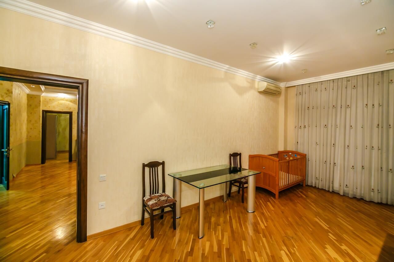 Апартаменты Apartment near the sights by Time Group Баку-39