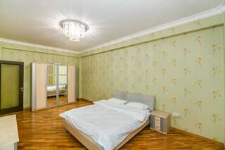 Апартаменты Apartment near the sights by Time Group Баку Апартаменты-11