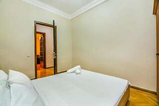 Апартаменты Apartment near the sights by Time Group Баку Апартаменты с 2 спальнями-41