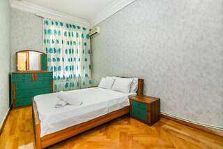 Апартаменты Apartment near the sights by Time Group Баку Апартаменты с 2 спальнями-44